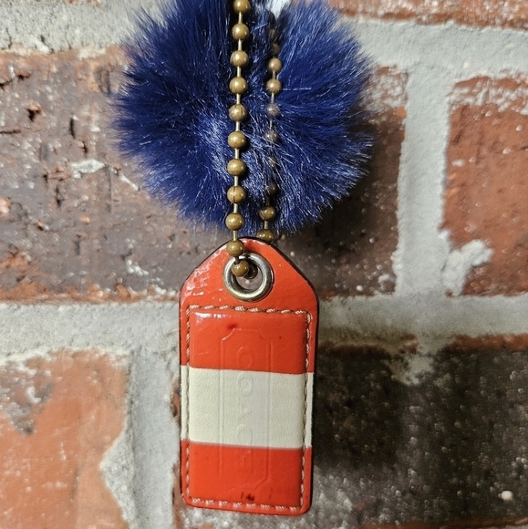 Coach Other - Vintage Coach hagtag red white and blue